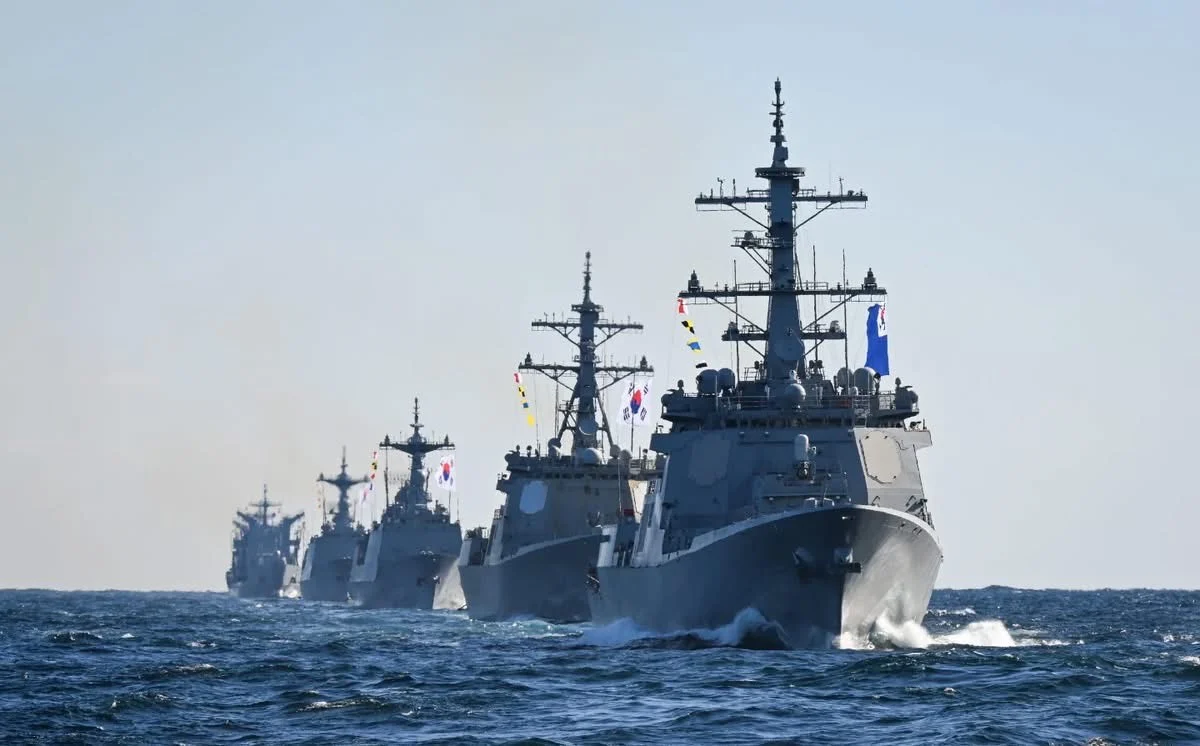 US studies Japanese and Korean shipyards for warship capacity