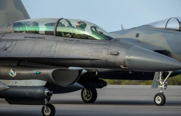 Legion pod link improves passive F-16 targeting