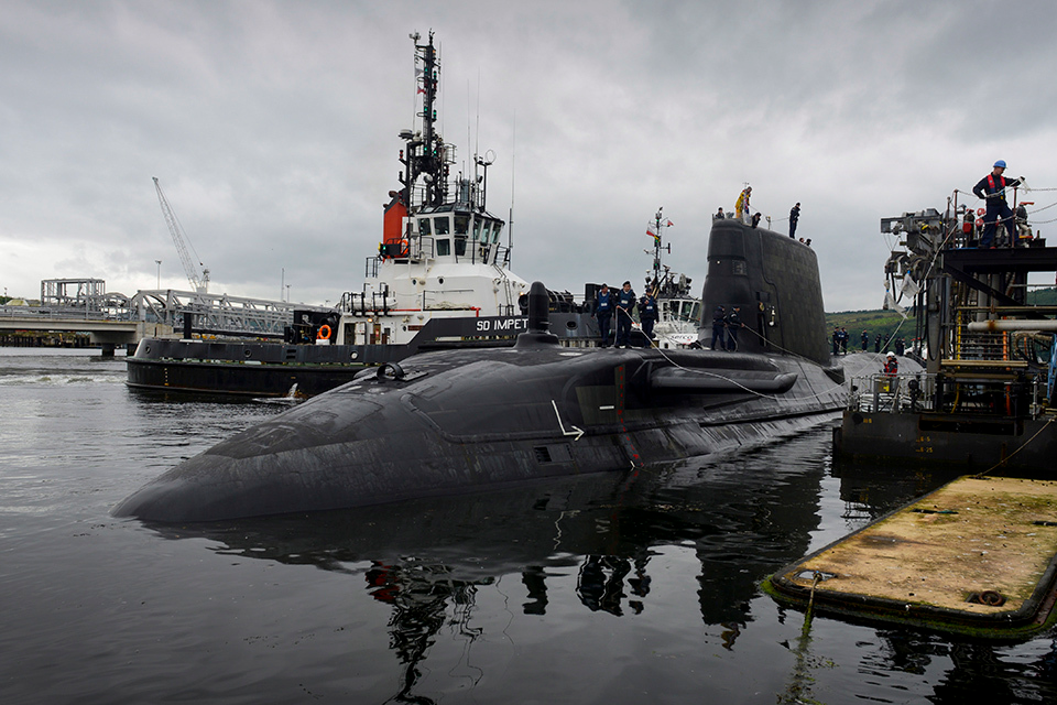 Britain reserves Faslane floating docks for UK yards